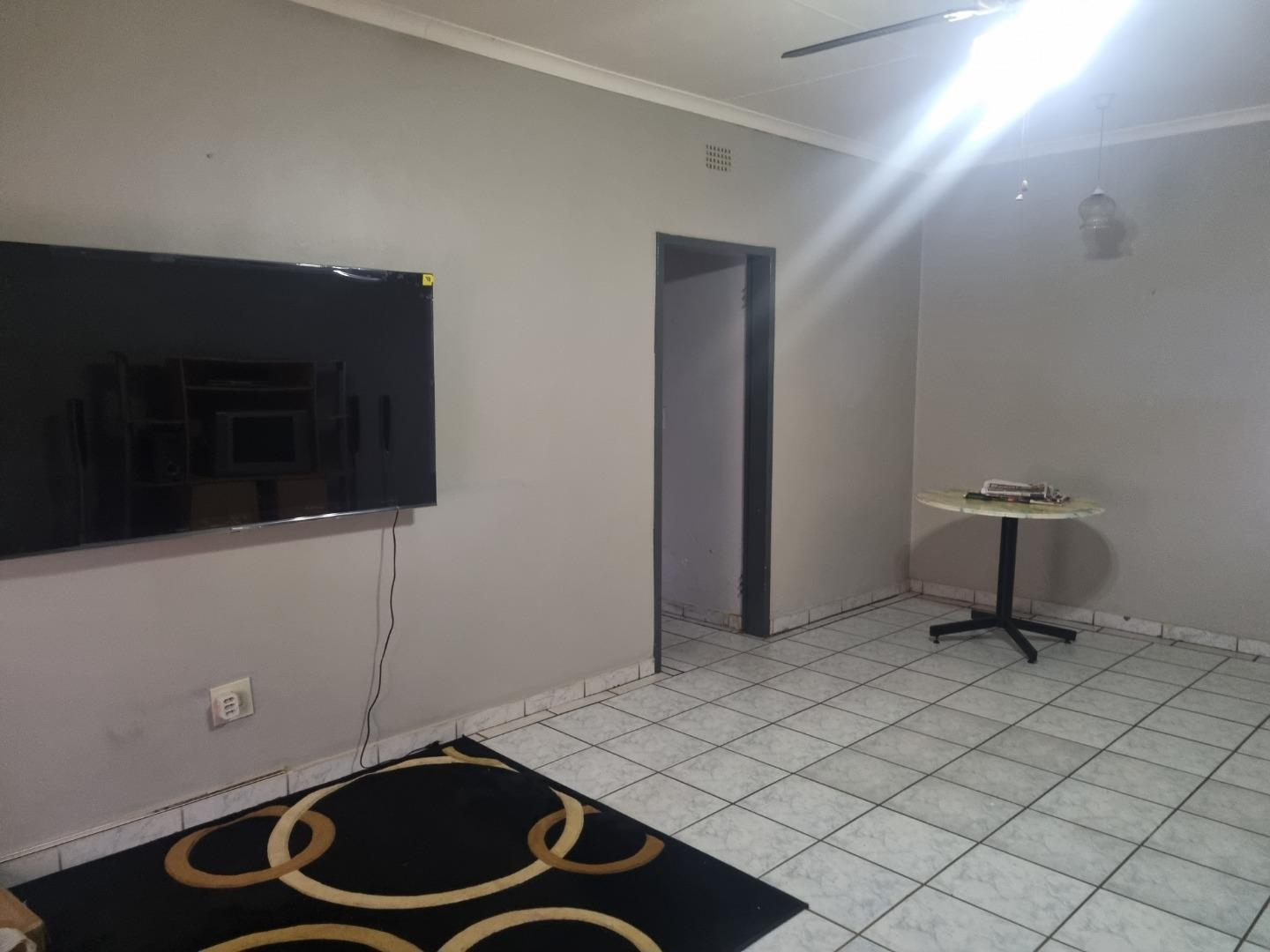 3 Bedroom Simplex for Sale - Gauteng