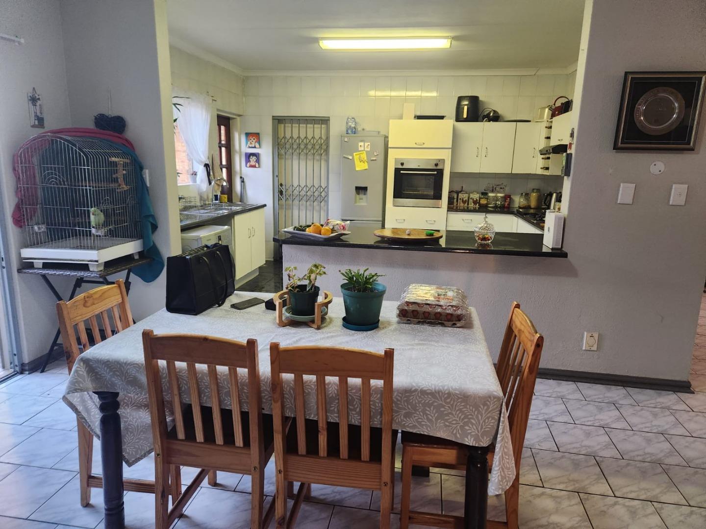 3 Bedroom Cluster for Sale - Gauteng